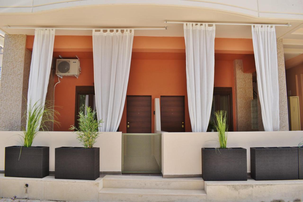 Kripis Studio Pefkochori Exterior foto