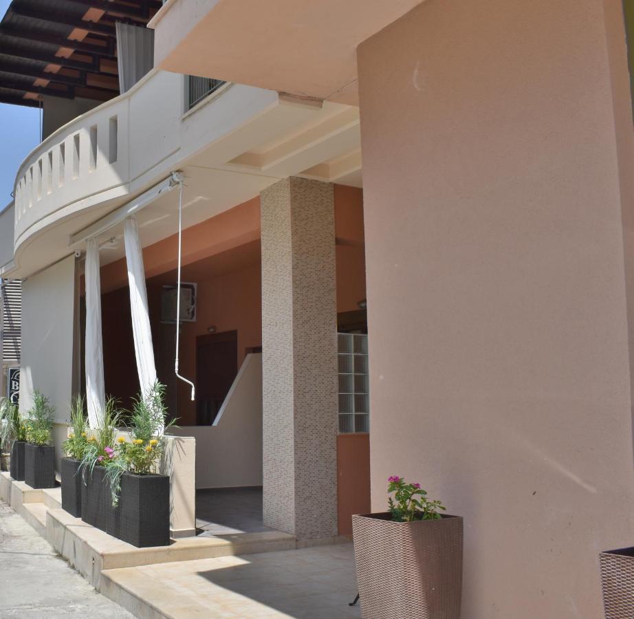 Kripis Studio Pefkochori Exterior foto